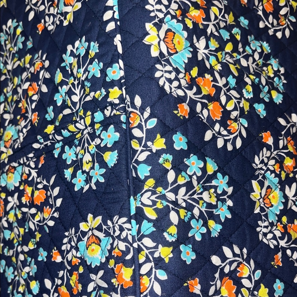 Vera Bradley retired "Chandelier Floral" pattern - Picture 15 of 15
